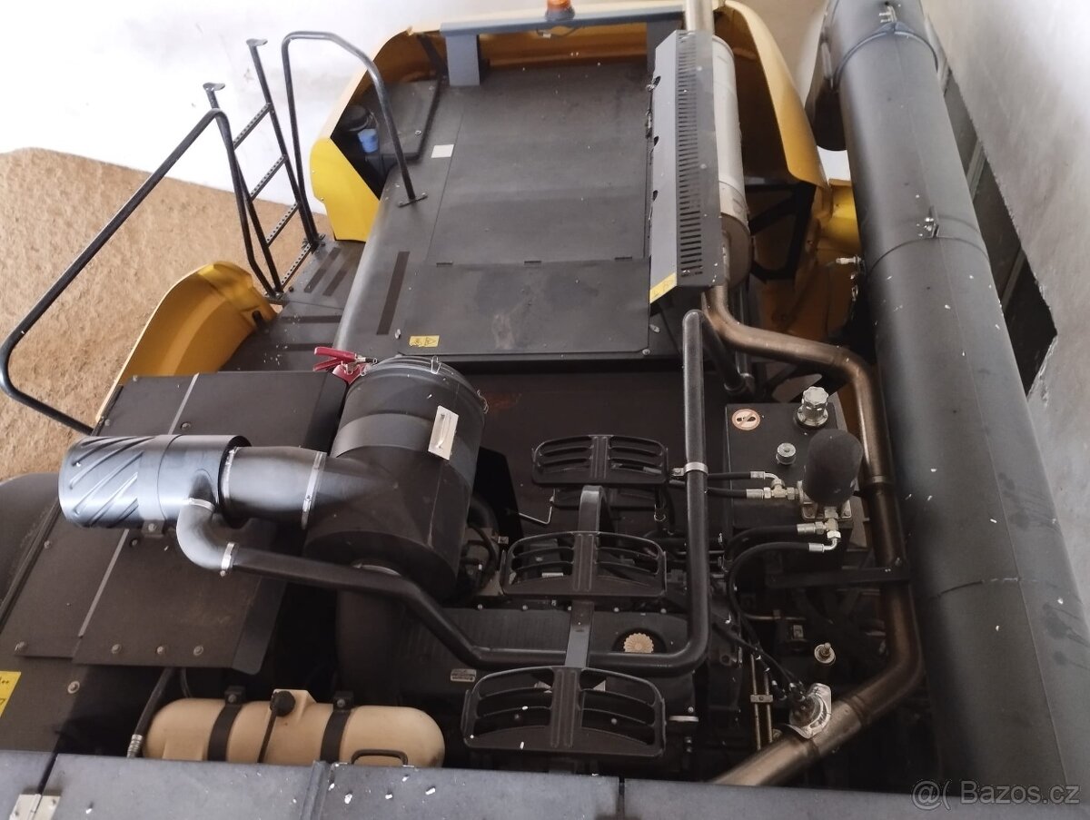 kombajn New Holland CX6090 - 6