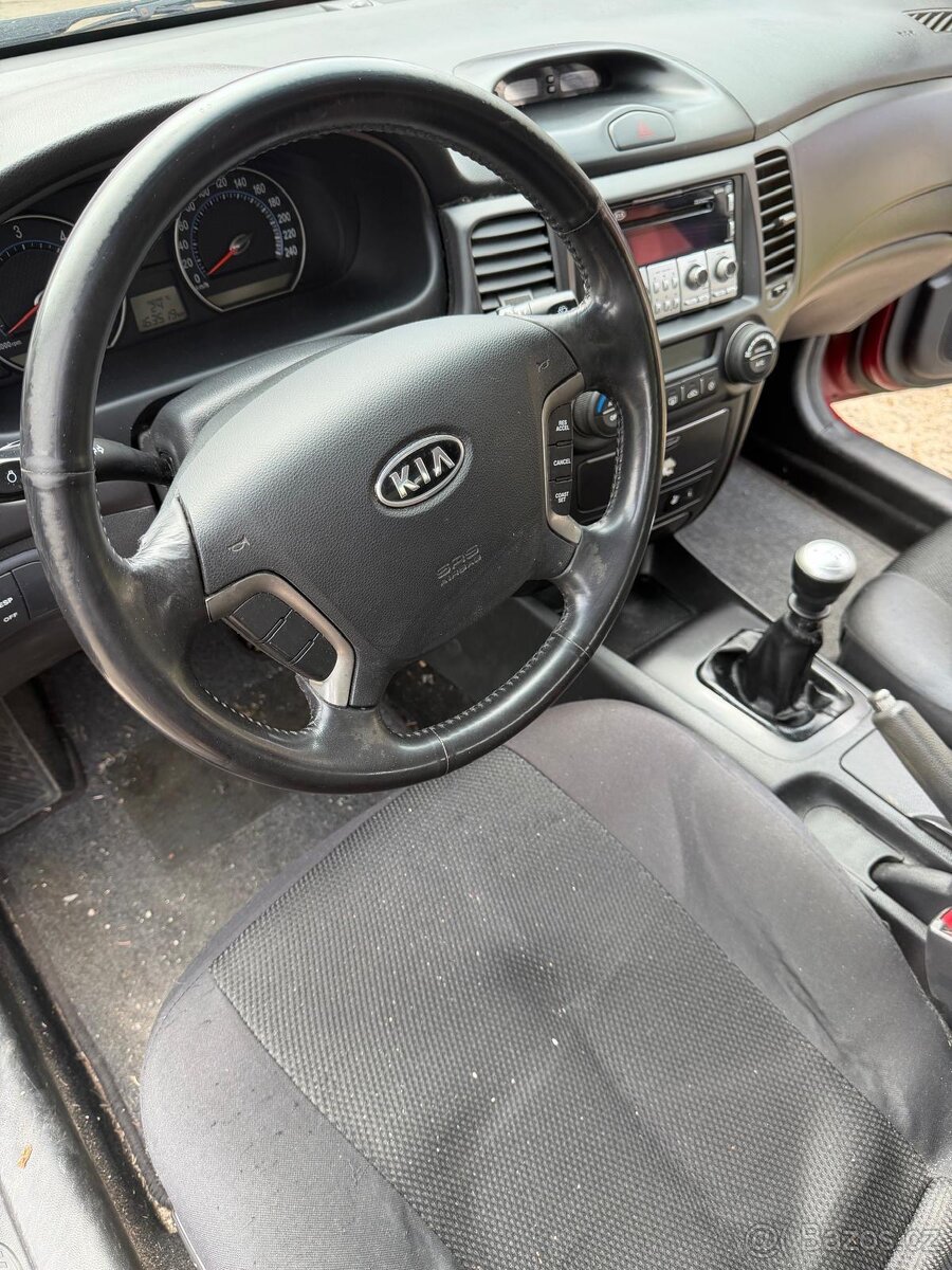 Kia Magnetis - 6