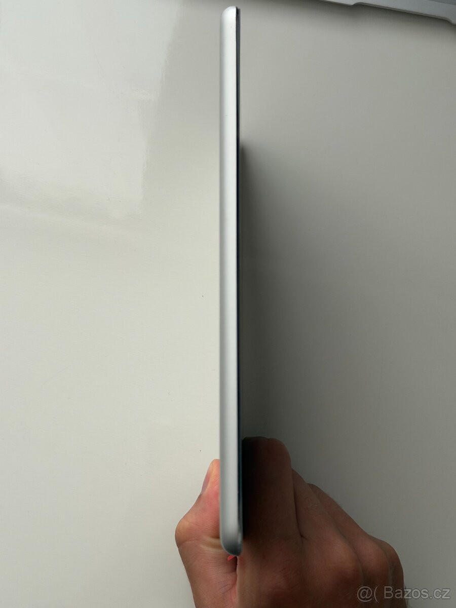 iPad mini 1. gen. 64GB Wifi + Cellular - 6