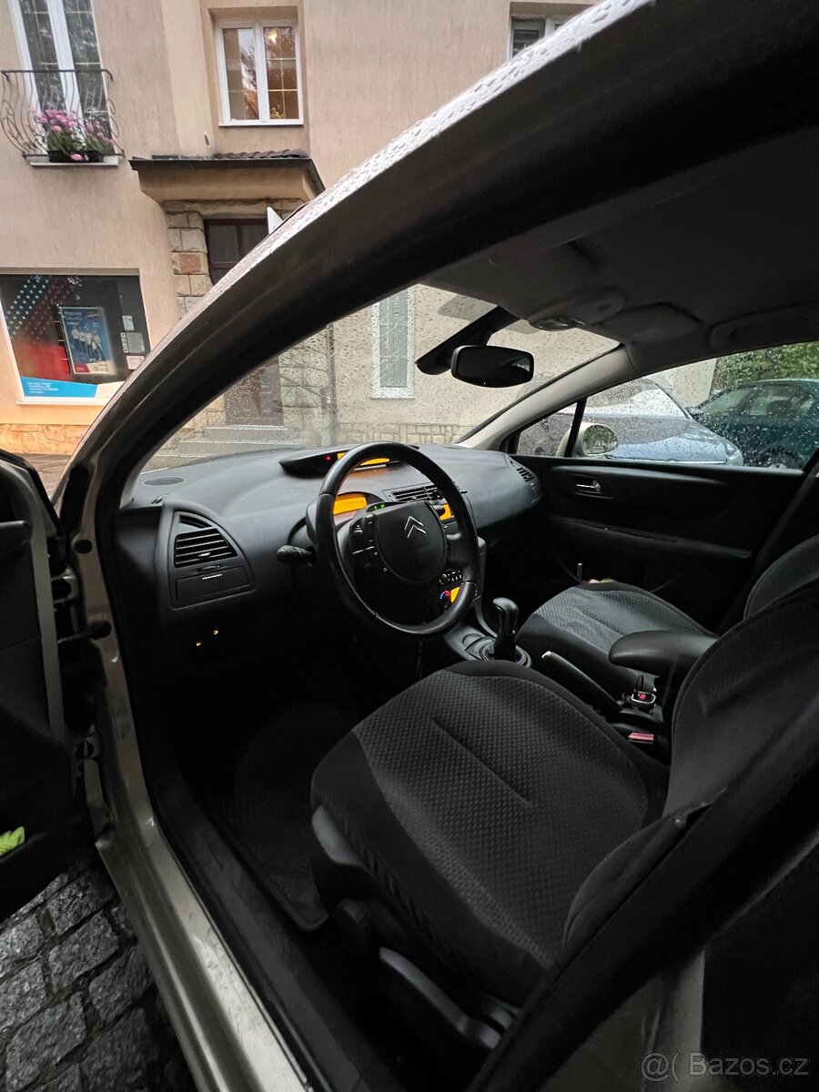Citroen C4, 1.6l 16V, 2007 - 6