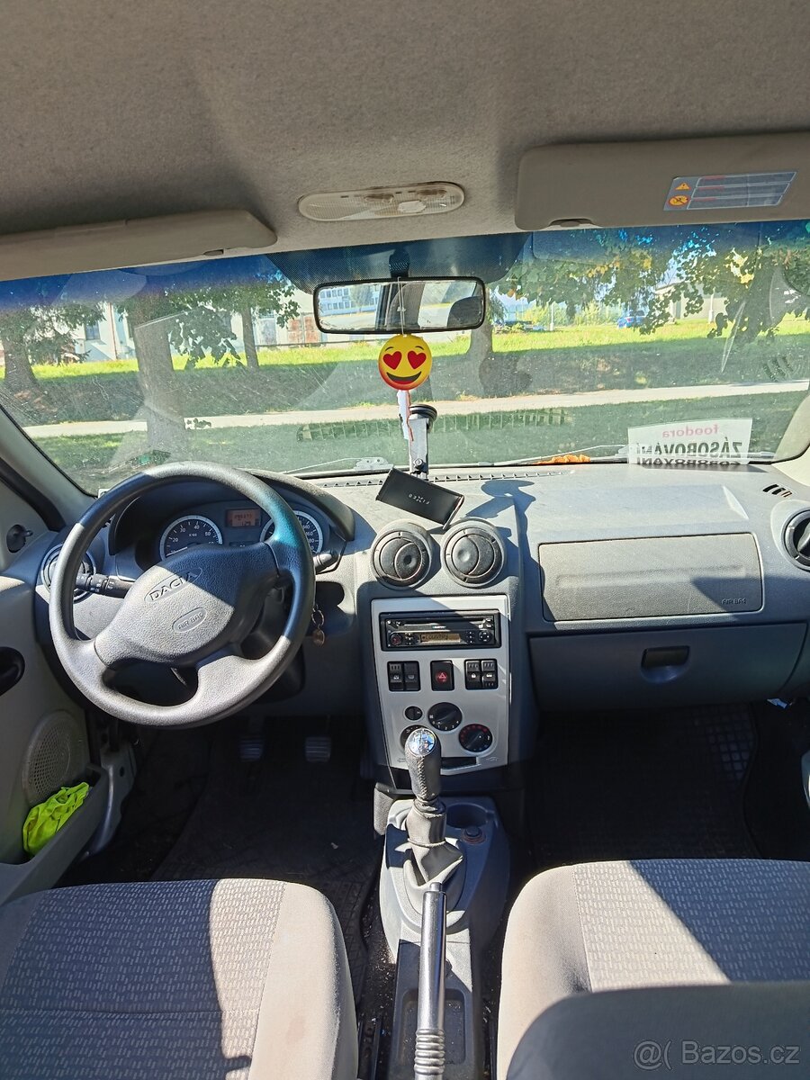 Dacia Logan 1.6 - 6