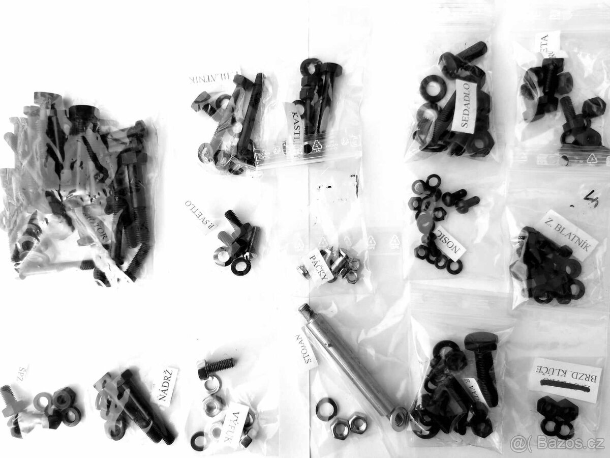 čz 98 , 125 kompletná sada šroubu - 6
