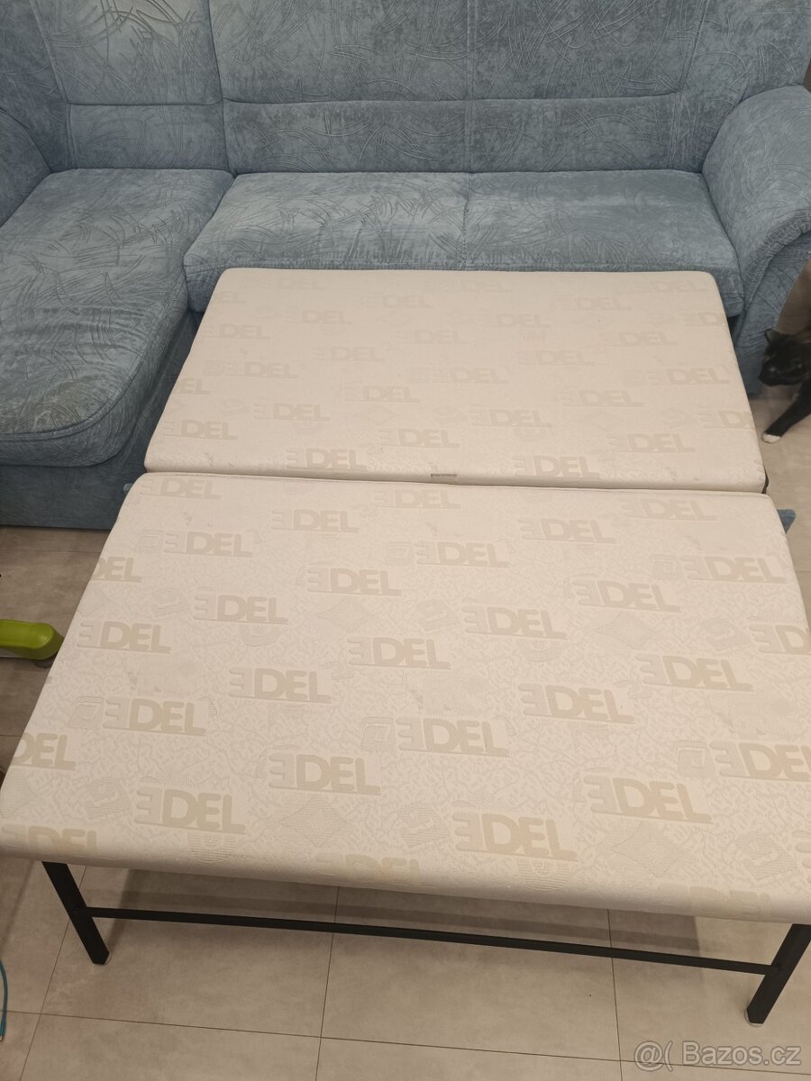prodám modrý gauč - 6