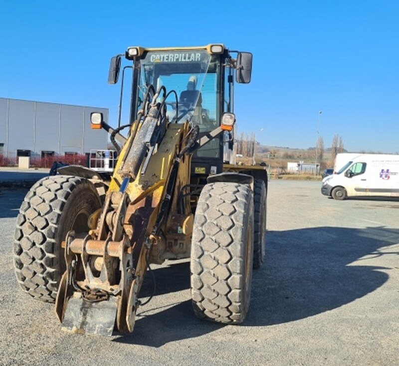 Kolový nakladač CAT 924G - 6