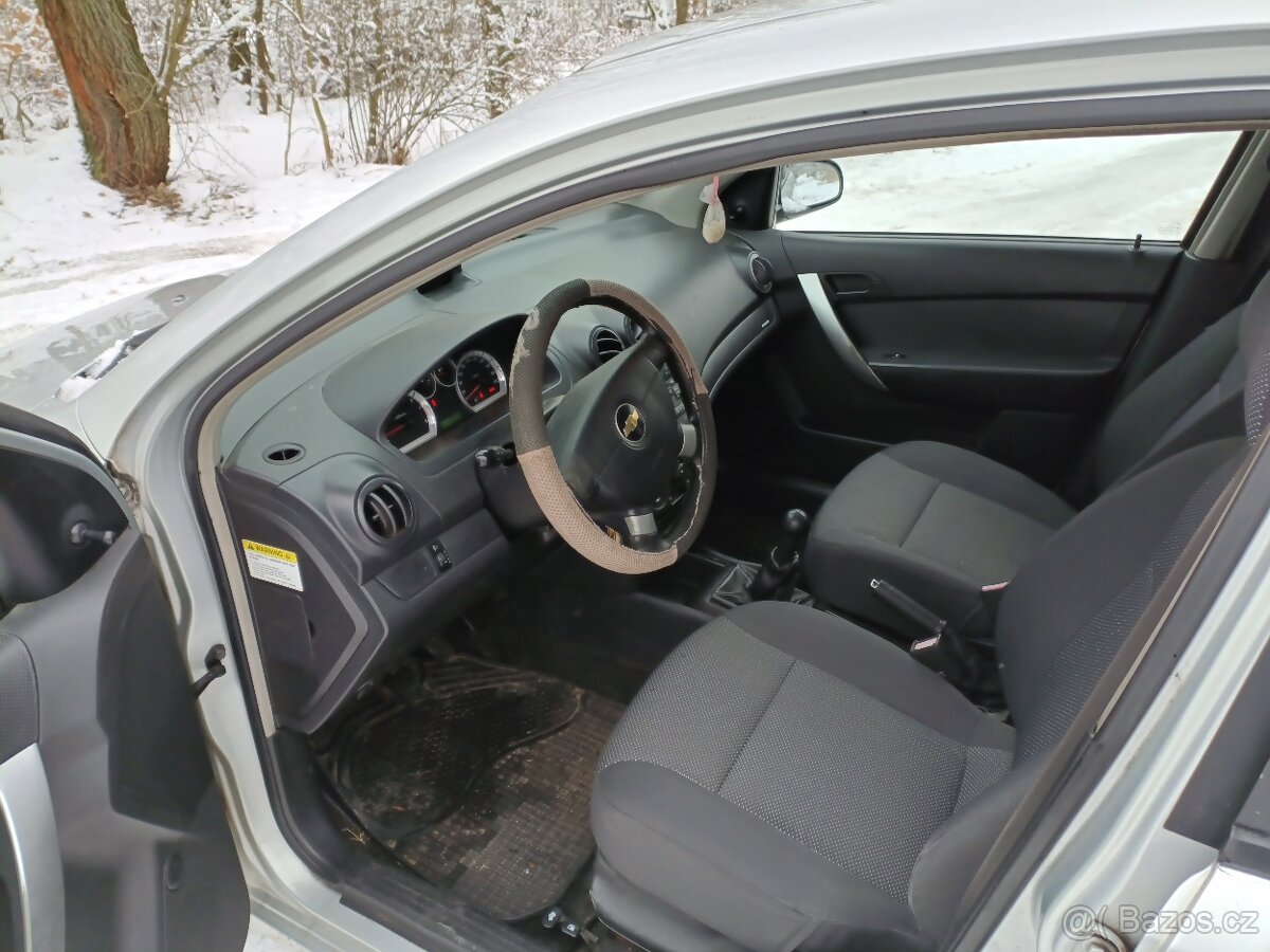 Chevrolet Aveo 1.2 - 6