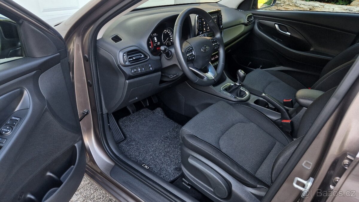 Hyundai i30 1,5 GDi 117kW Edícia 30, 13230km - 6