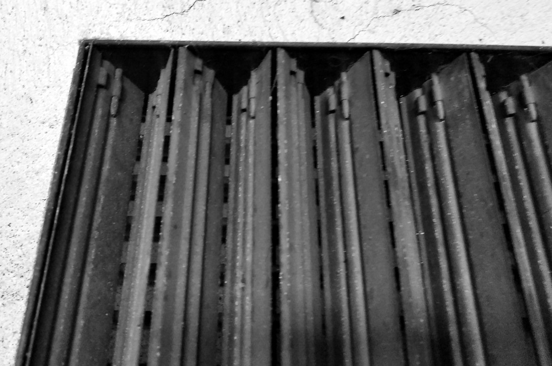 Mřížka stěnová (krbová) hliníková - 6