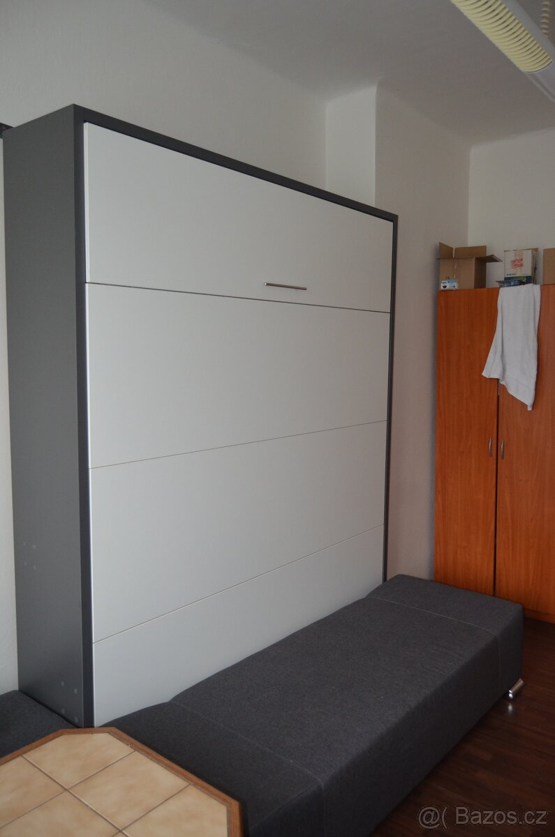 Pronájem samostatné kanceláře 28. pluku Praha 10 Vršovice - 6