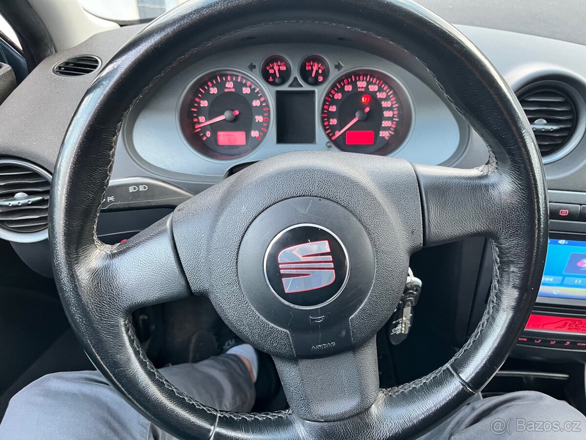 Seat Ibiza Sport 3.dv. 1,4MPI 74kW - 6