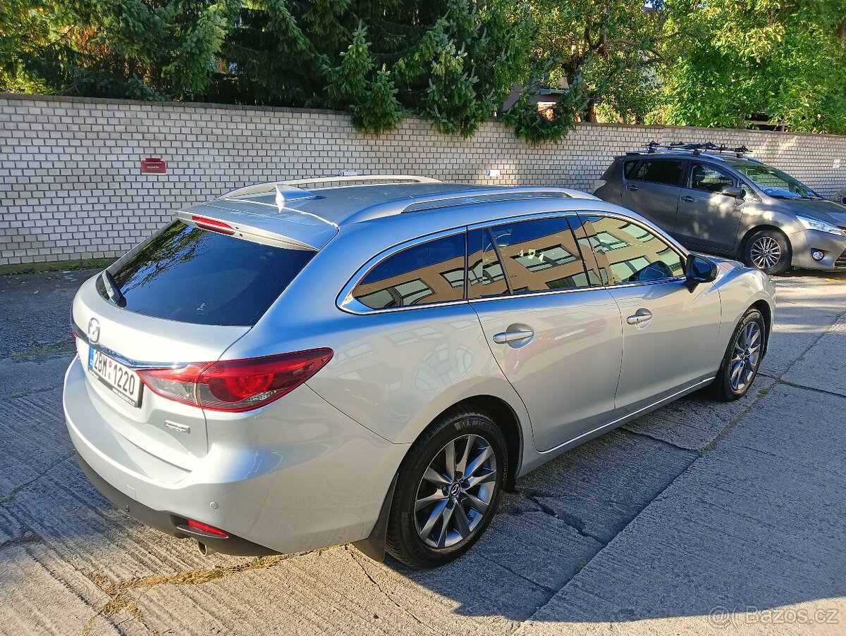 Mazda 6 combi 2,0i Revolution - 6