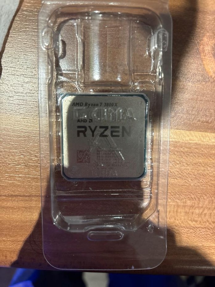 AMD Ryzen 7 3800X - 6