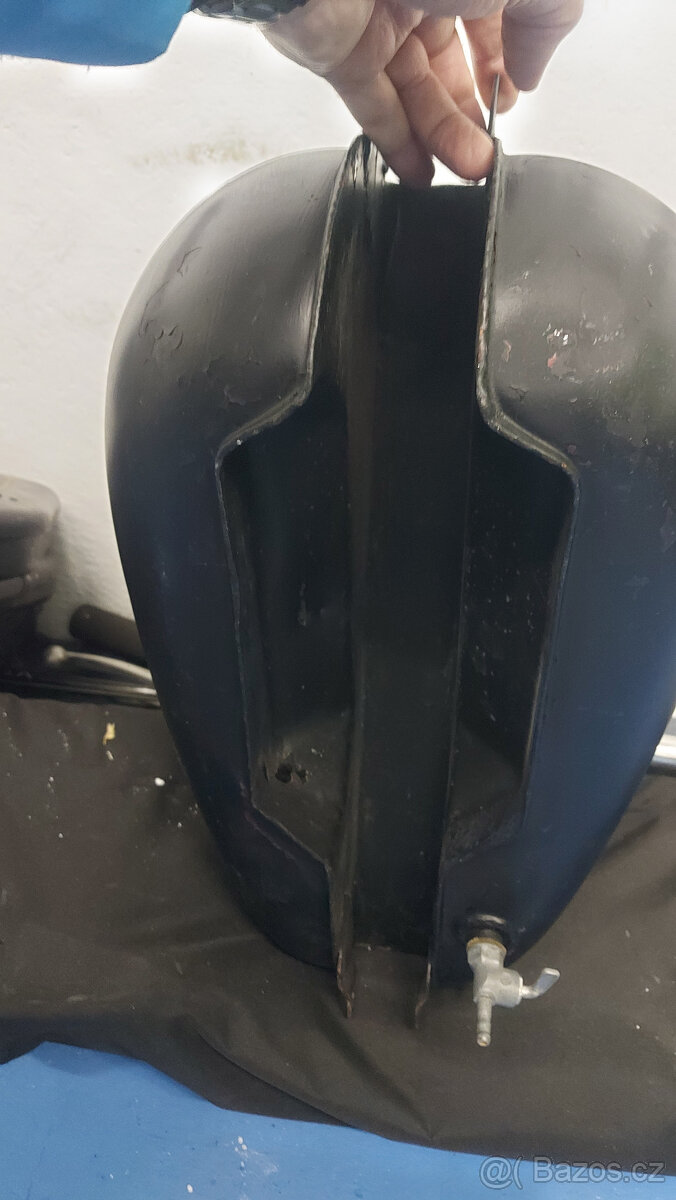JAWA 250/350 Nádrž - 6