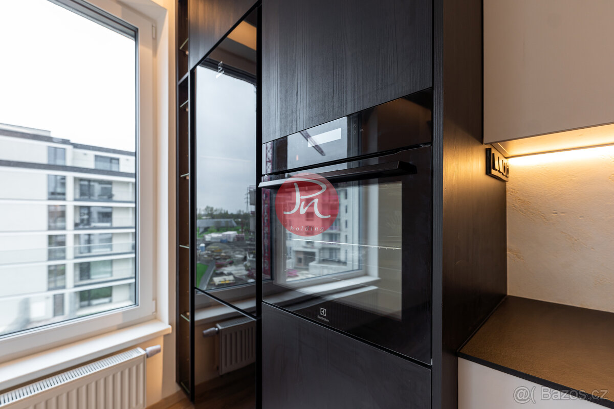 Pronájem nadstandardního bytu 4kk, s terasou 142,38m² v rezi - 6