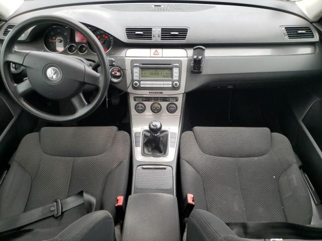 VW Passat B6 sedan 2.0TDI 103KW BMP JLU LA7T r.v. 2007 - 6