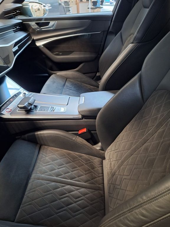 AUDI RS6 441KW 4X4 - 6