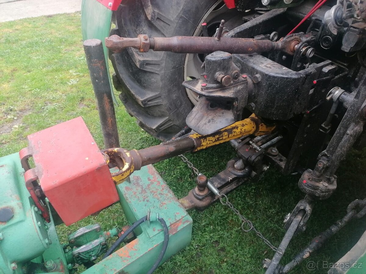 nakladač UNHZ 750 - 6