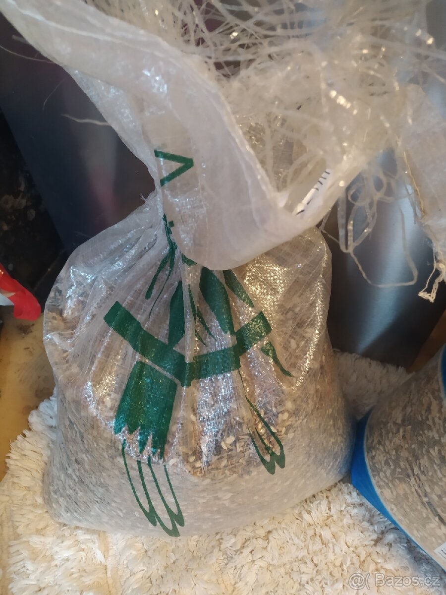 VELKÁ KLEC NA PTAKY - 6