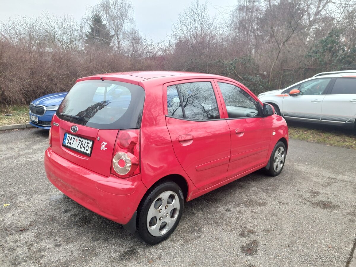 Kia Picanto - 6