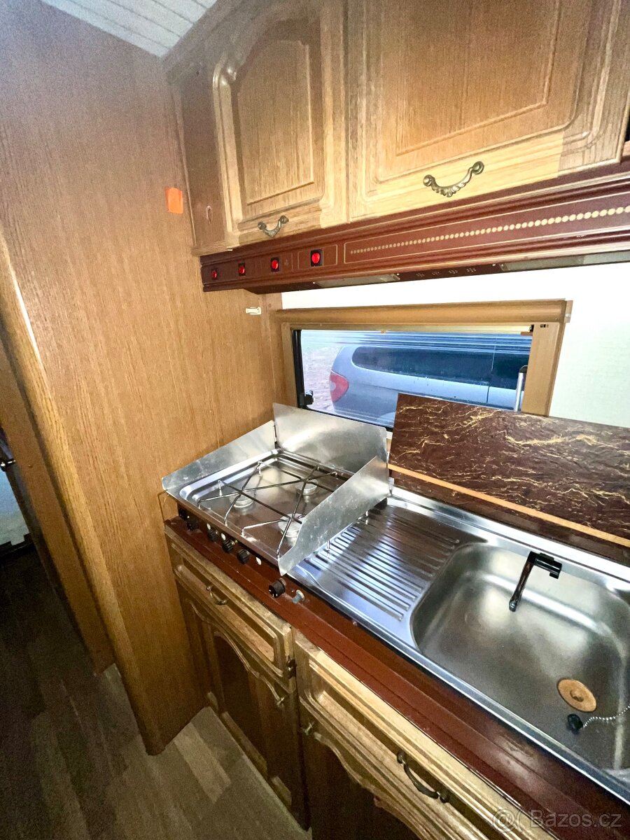 Karavan obytný přívěs hobby de luxe - 6