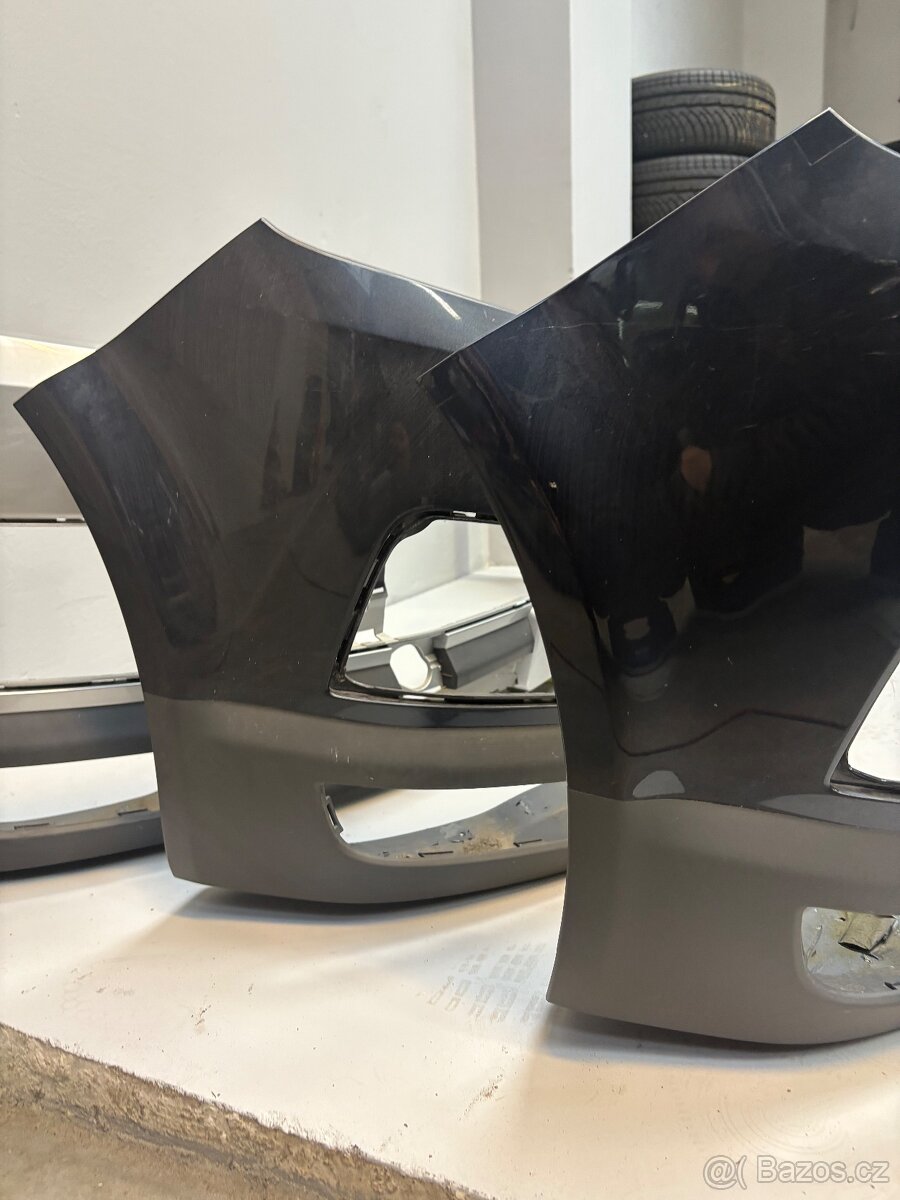 Přední nárazník-bez mřížek a příslušenství - Nový - 6