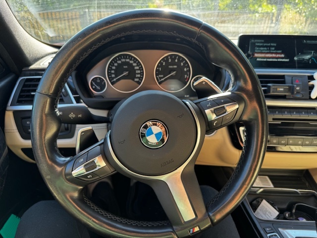 BMW 330e Plug-in Hybrid, STK do 1.7.2027 - 6