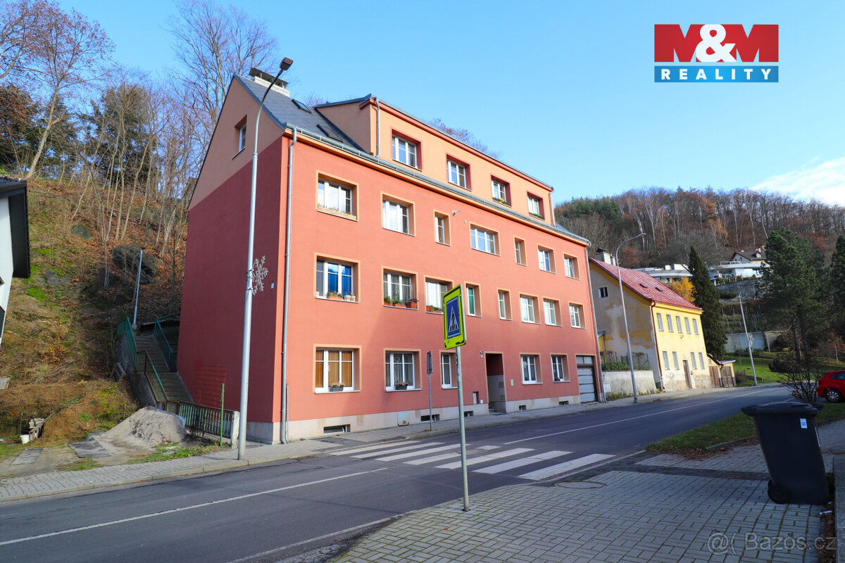 Prodej bytu 2+1, 45 m², Loket, ul. Nádražní - 6