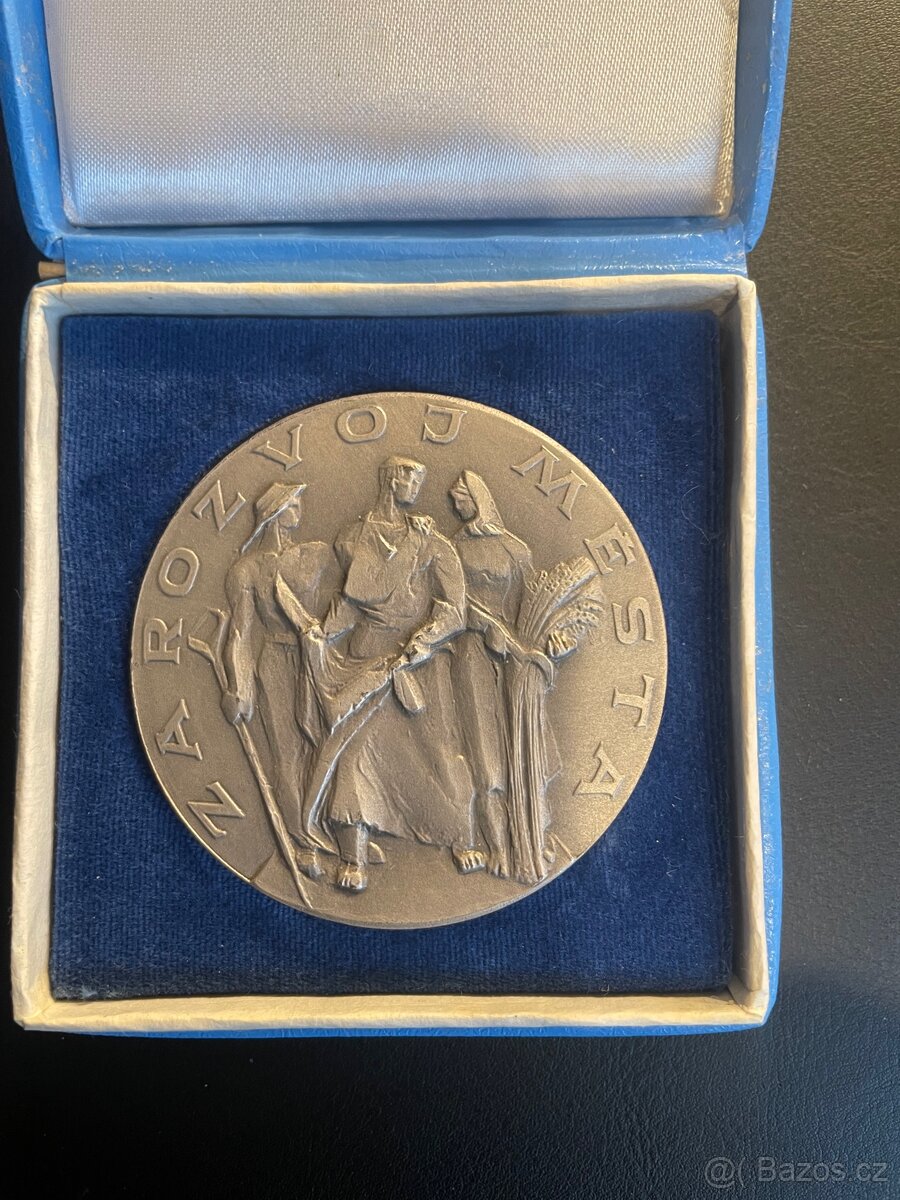 Konvolut pamětních medailí 2 - 6