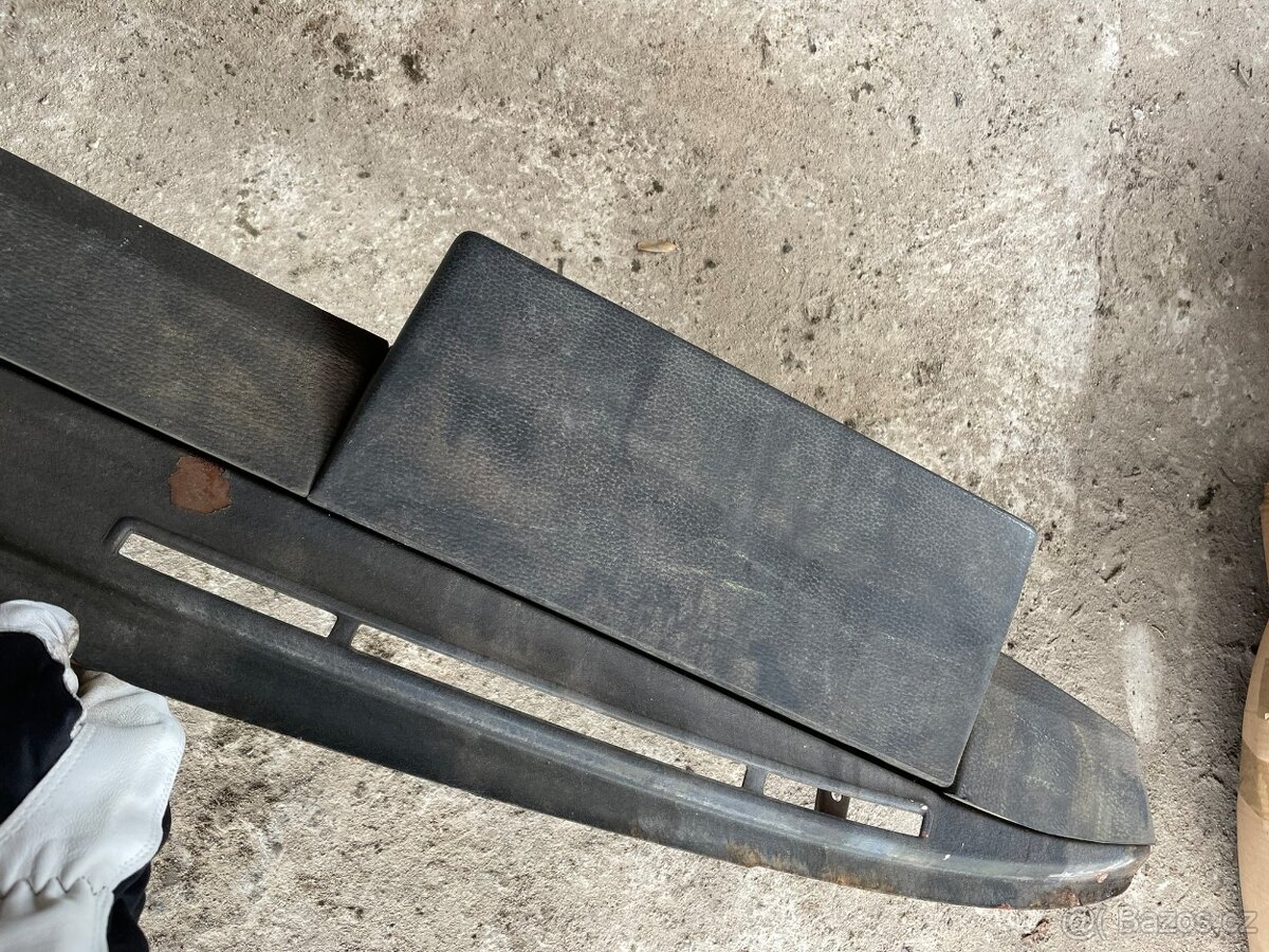 Škoda garde - palubovka - 6