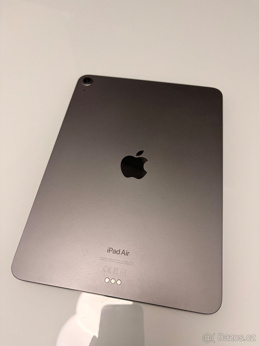 Apple iPad Air 5 2022 - 6