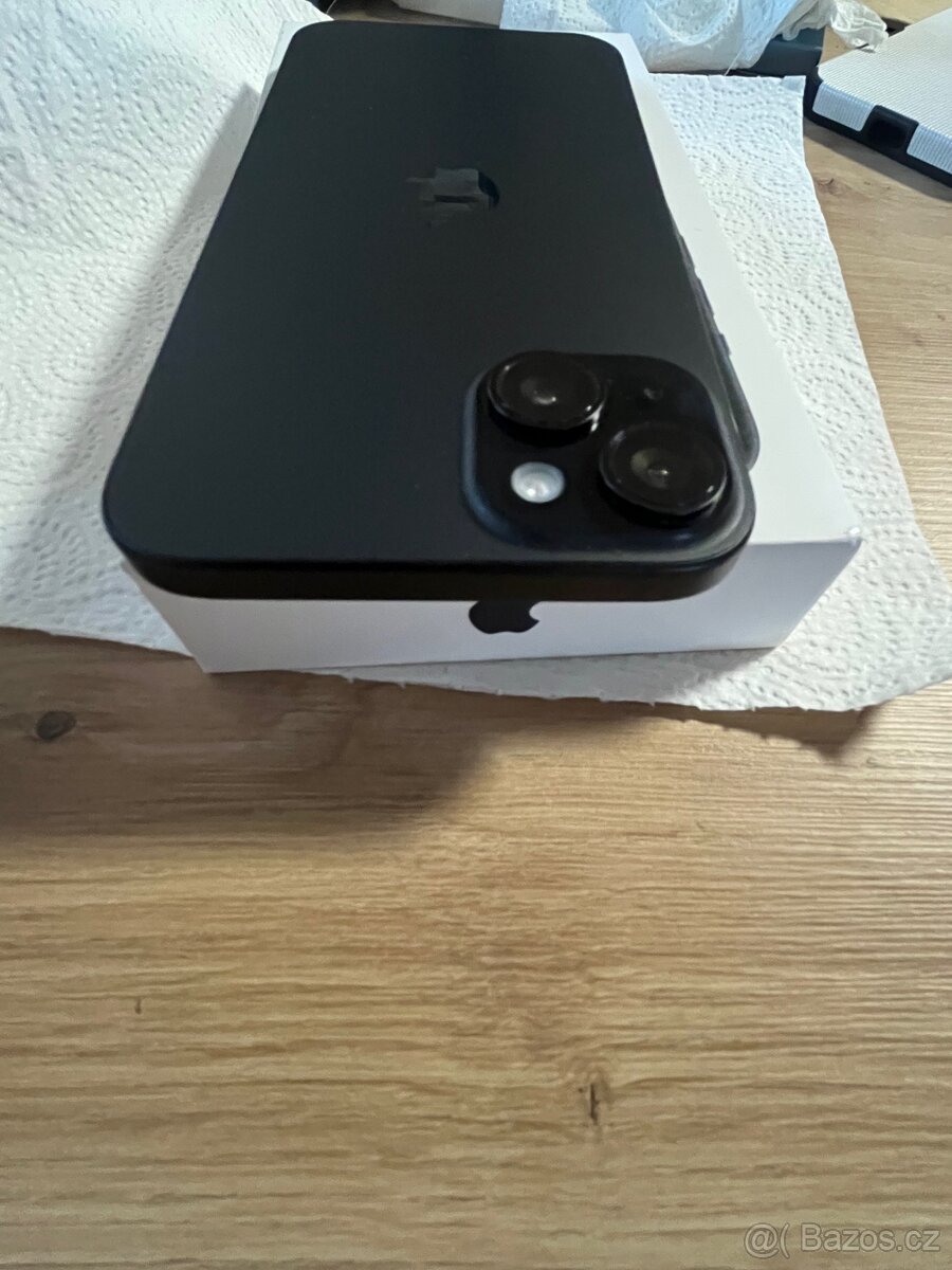Apple IPhone 15 Plus, 128gb černá. Dobrý Stav - 6