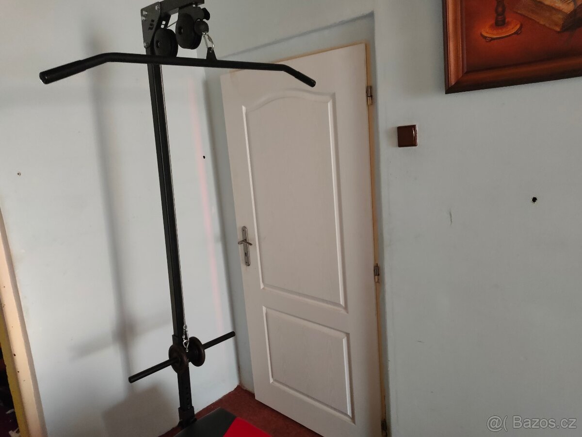 Vybavena posilovací lavice, kladky,, 360kg, polohovací - 6