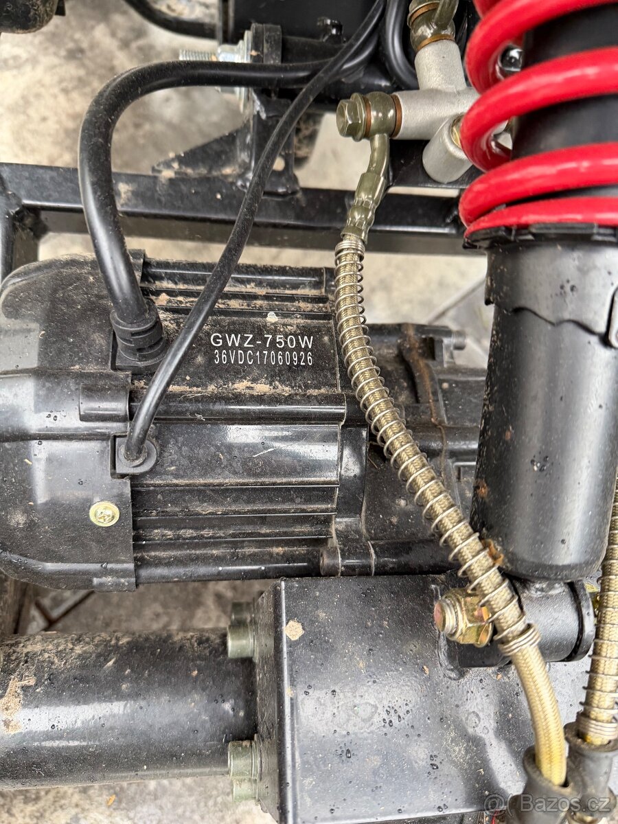 Elektrická dětská čtyřkolka - 6