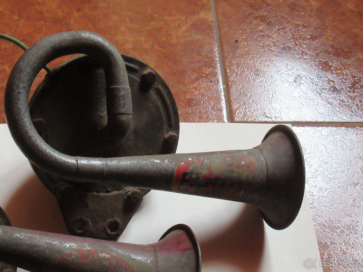 Klaksony Fanfáry - 6