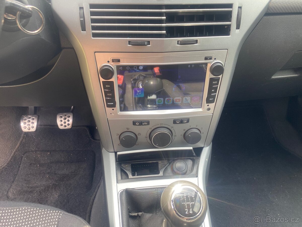 Opel Astra GTC 1.8 manuál - 6