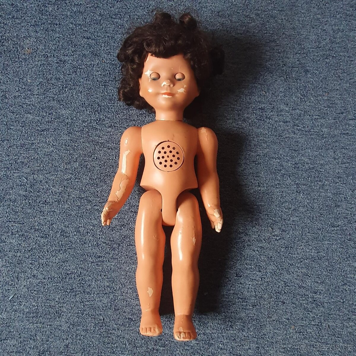 Stará panenka brečící. mrkací , chodící HAMIRO z 60 -70 let - 6