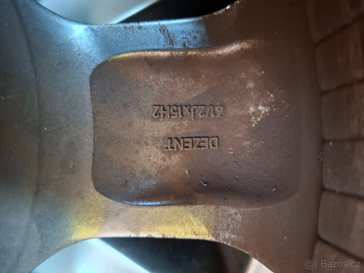 Litá kola Dezent + letní pneu.195/65 r15 - 6