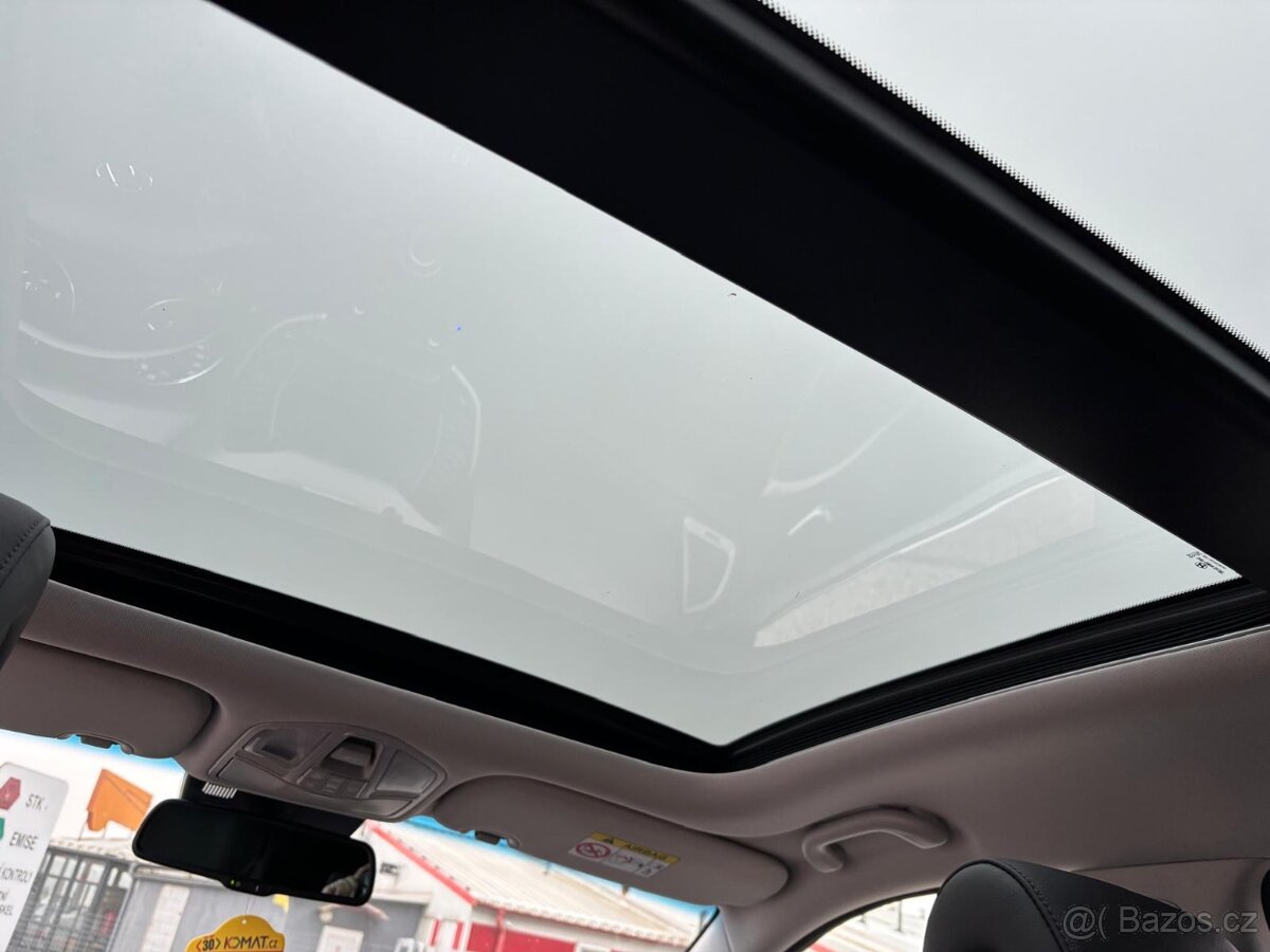 Hyundai Grand Santa Fe - 6