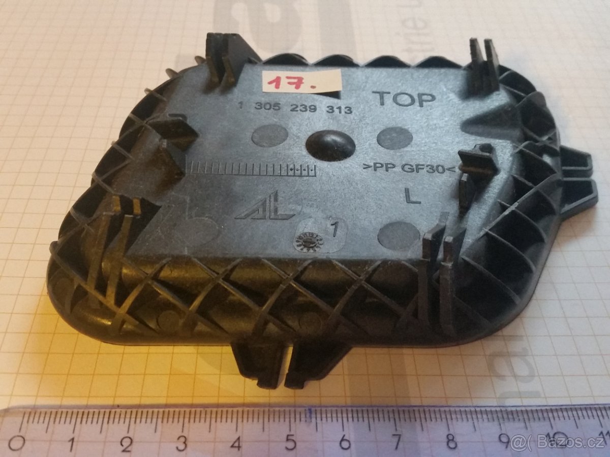 zadní kryt světlometu 4 - 6