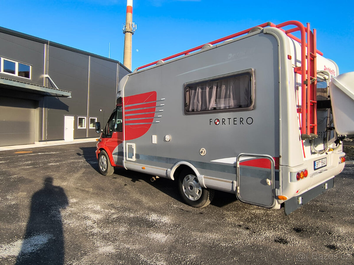 Obytné auto Ford Fortero - 6