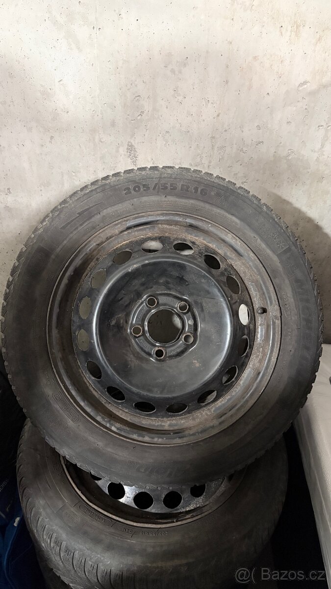 Volvo disky, pneu “plecháče” - 6