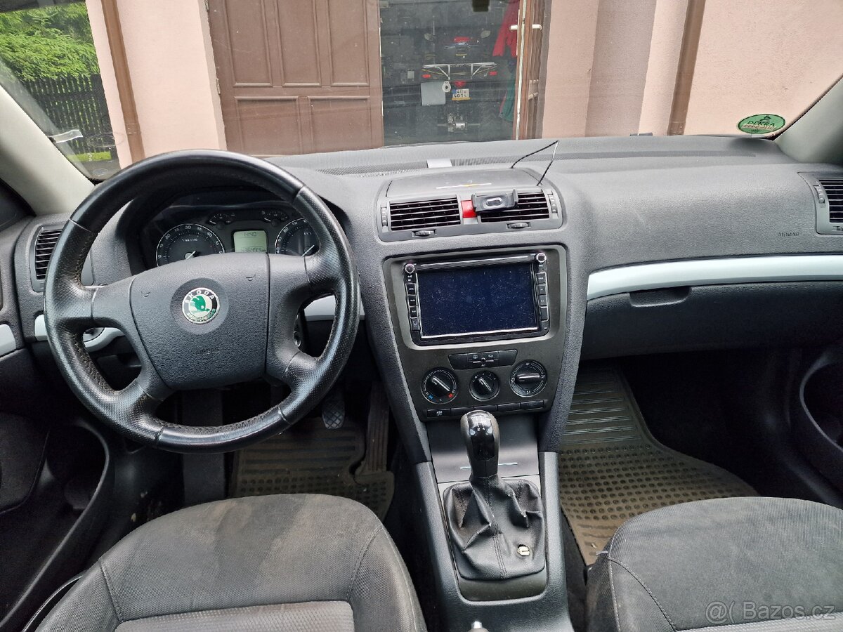 Octavia 2 1.9tdi 77kw - 6