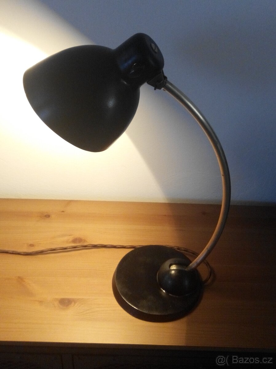 Starožitná industriální stolní lampa Bauhaus - 6