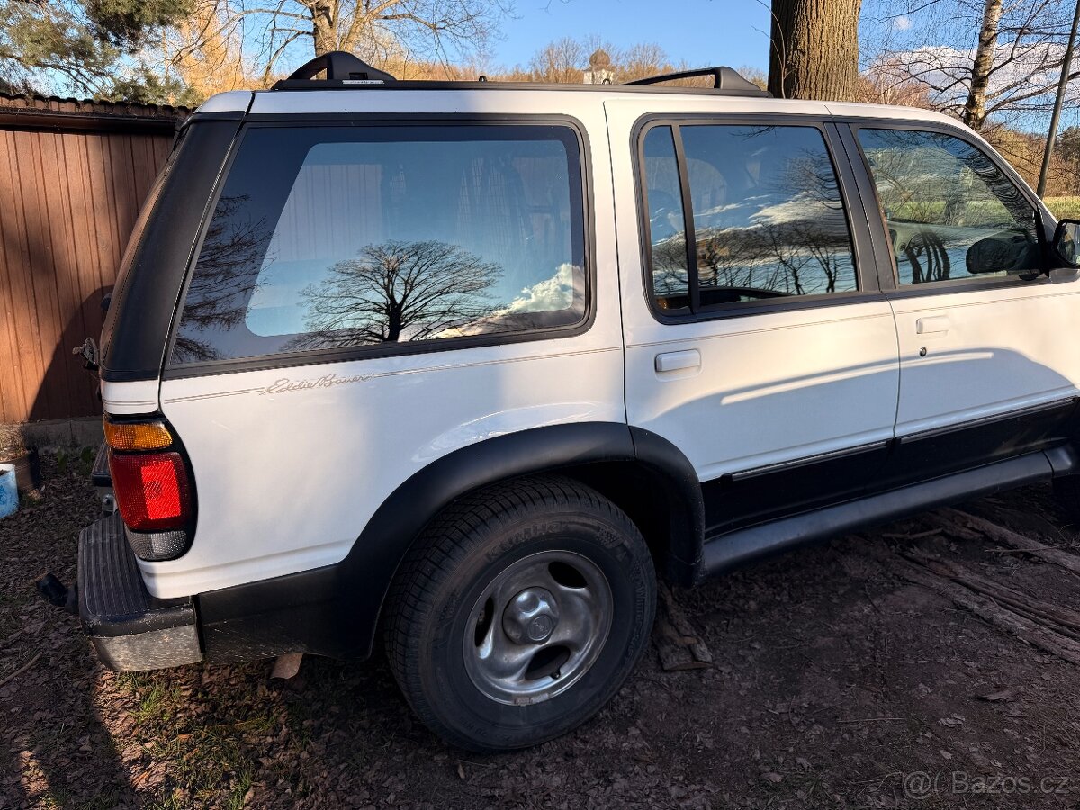 Ford Explorer 4.0 OHV 1995 - 6