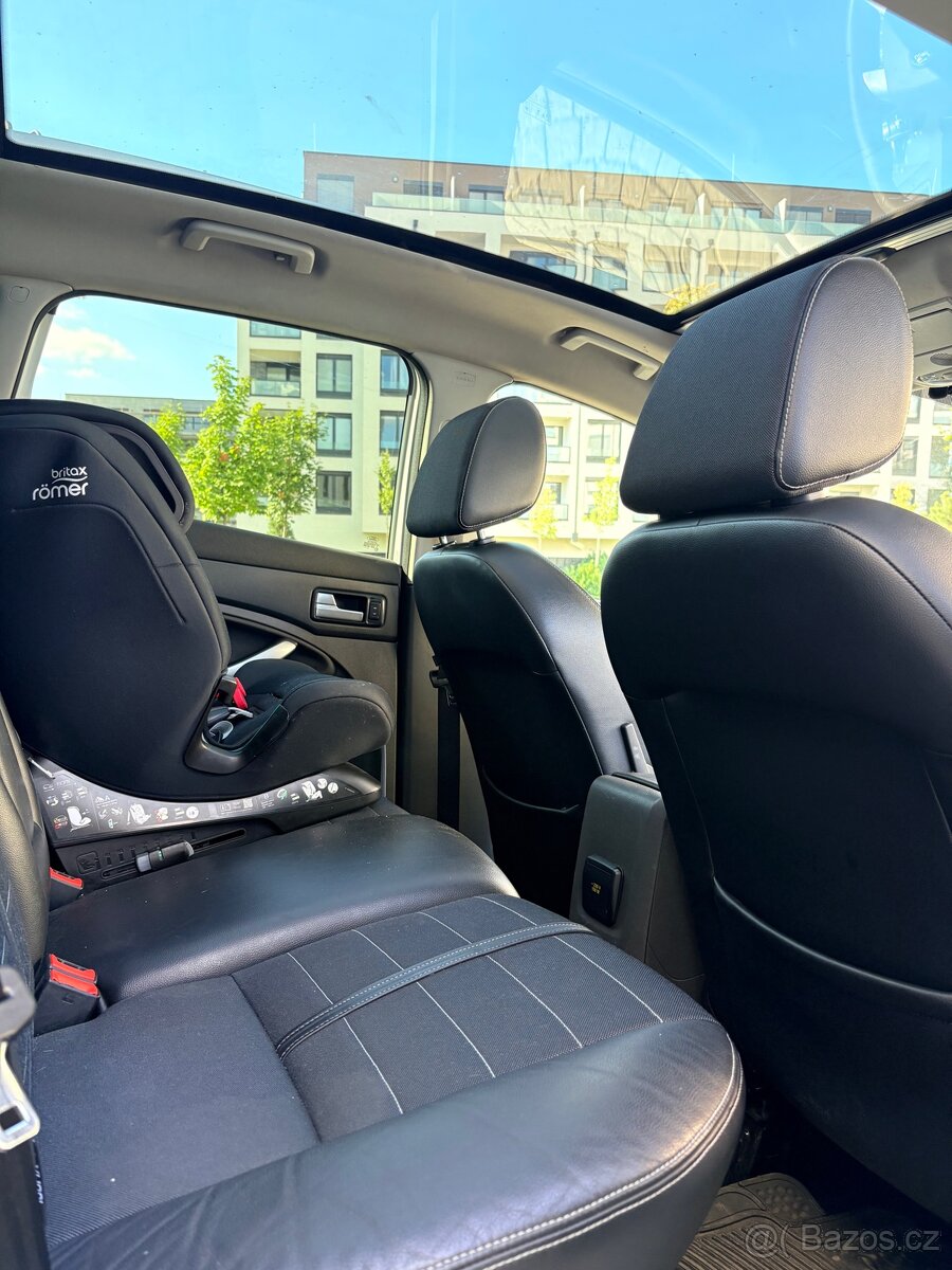 Ford Kuga - 6