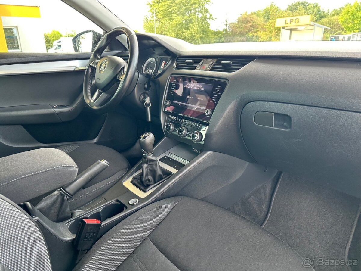 Škoda Octavia 1.6TDi NAVI, GARANCE KM - 6