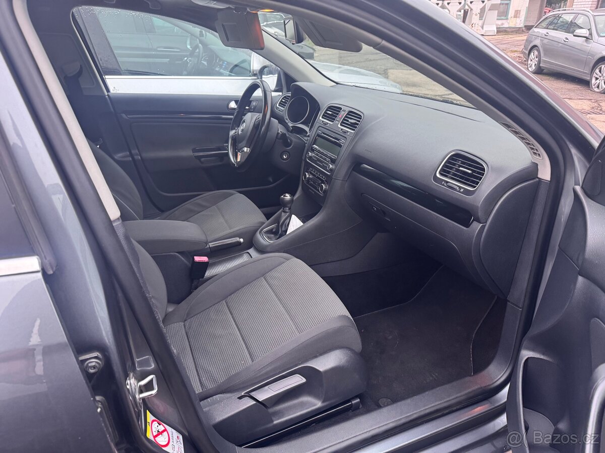 Prodám Volkswagen Golf 6, 2010 rok, 260 km, 1.6 d, manuál - 6