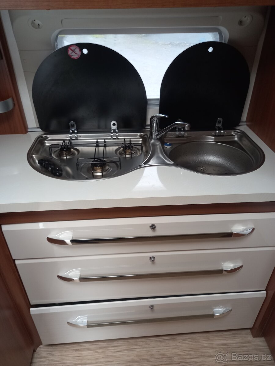 Obytný přívěs Hobby 560 cfe - 6