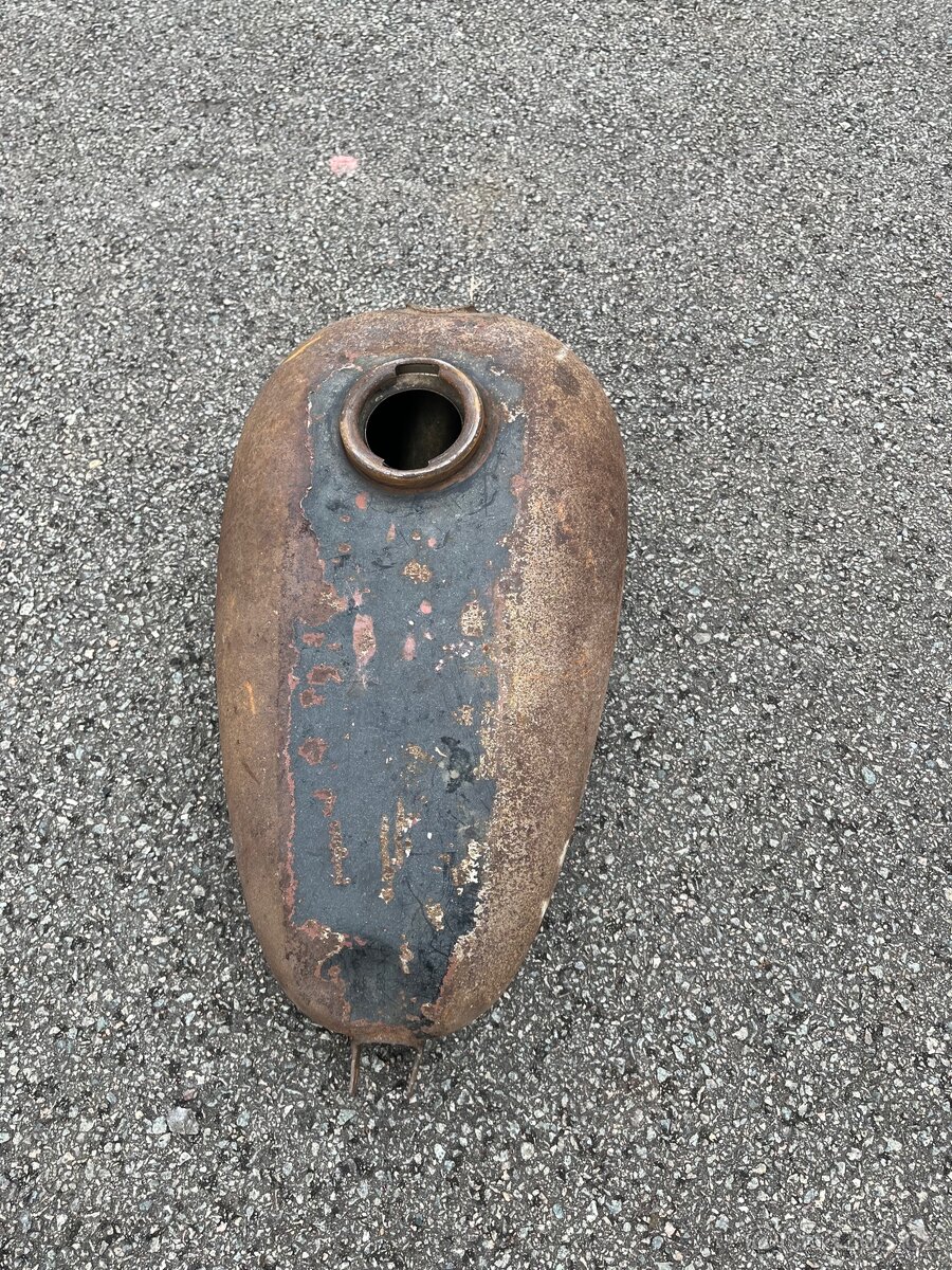 Nádrž ČZ 125 t - 6