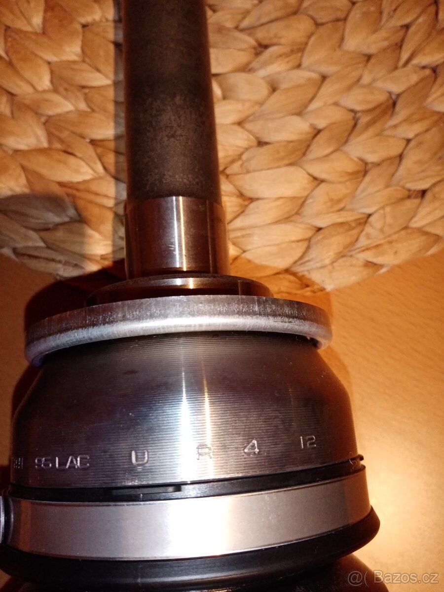 Hyundai Galloper přední levá poloosa original - 6