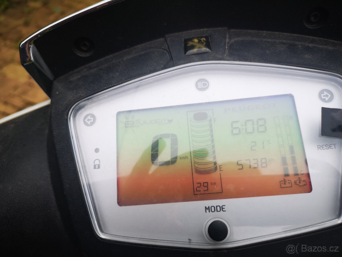 Skútr Elektrický Peugeot Vivacity - 6